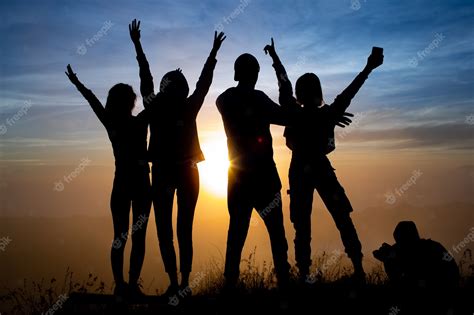 Friend Silhouettes – Free Clipart #3678998 | Clipart Library - silhouette of friends