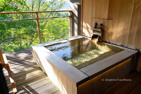 Hakone or Kawaguchiko for First-time Visitors - Delightful Travel Notes