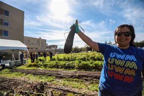 St. Joseph Mercy Health System adds farm to Pontiac hospital