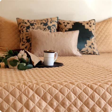 Microfibre Quilted Bed Covers – Mysa Weighted Blankets