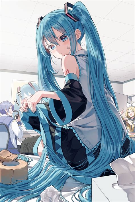 Hatsune Miku - VOCALOID - Image by Pentagon (RailgunKy) #4268374 - Zerochan Anime Image Board