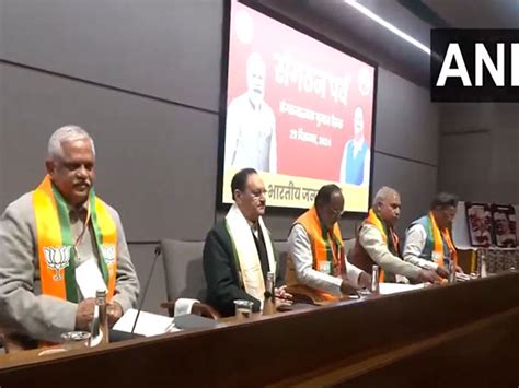 BJP to celebrate Samvidhan Parv and a year celebration on Atal Jayanti ...