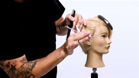 Pixie Hair Styling Tutorial 的图像结果