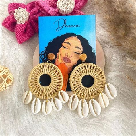 Sarah Shell – Dhaarni