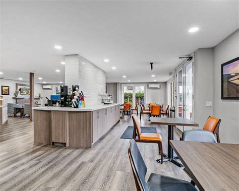 AVANIA INN OF SANTA BARBARA - Hotel Reviews, Photos, Rate Comparison ...