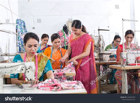 Cloth Sample Worker 的图像结果