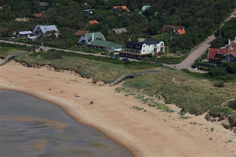 VEJBY STRAND HOTEL & VEJBY VARDSHUS (Vejbystrand) - B&B Reviews, Photos ...