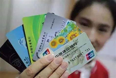 中国哪些银行的银行卡可以支持用paypal在国外网站消费？ 问