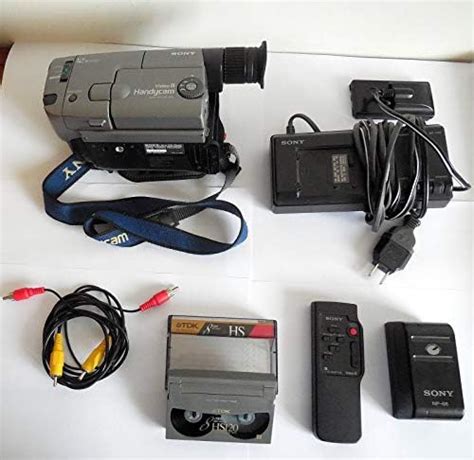 Buy Sony CCD-TRV11 8mm Handheld Camcorder Bundle w Remote Control/Power ...