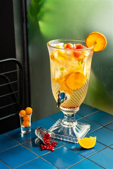 Therapy Cocktail Bar | FLAT 30% OFF on Bookings | Khar – THERAPY