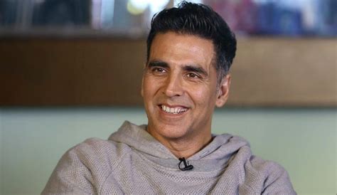 Akshay Kumar starrer Khel Khel Mein movie motion poster featuring the ...