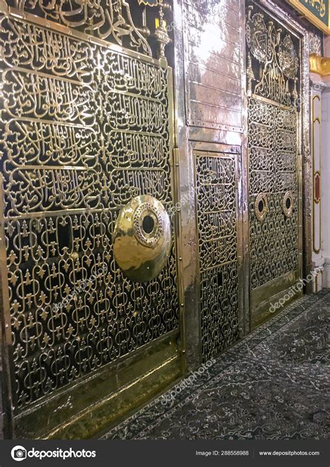 Image result for Prophet Muhammad Tomb