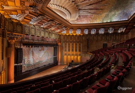 Art Deco Theater | Rent this location on Giggster