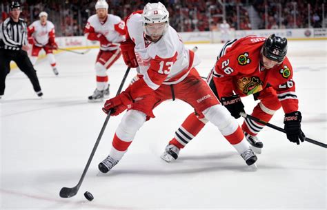 Image result for Datsyuk Face Off Pose