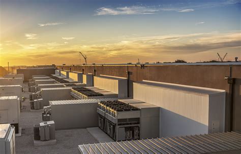 Vertiv & Compass: AI Liquid Cooling Deployment