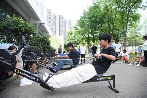 划船比赛 的图像结果