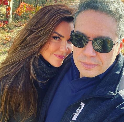 Longe da TV, Karina Perez, a Andrea de 'Mulheres de areia', hoje é empresária e avó