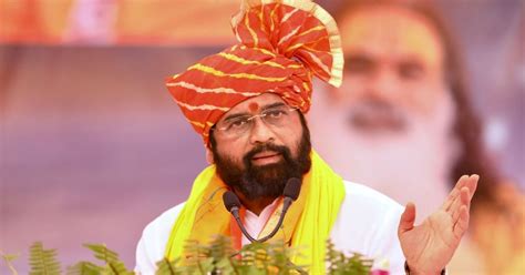 CM Eknath Shinde: Development of industrial corridors top priority