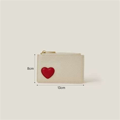 Cream Heart Faux Leather Card Holder