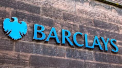 巴克莱银行在伦敦的招牌 编辑类图片. 图片 包括有 外部, 经济, 符号, 链子, 班卓琵琶, 单色, 布琼布拉 - 233859670