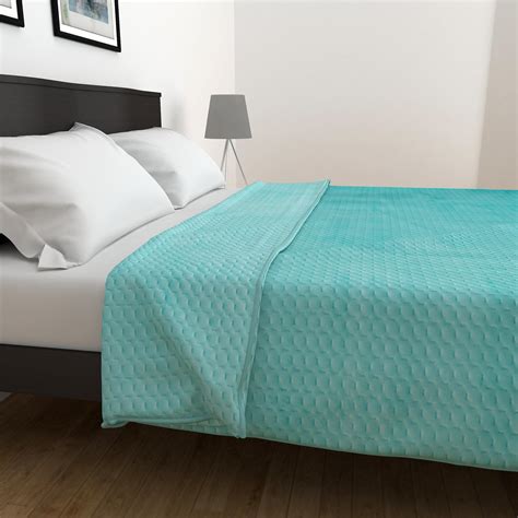 Buy Colour Connect Teal Solid Pinsonic Double Quilt - 220x240cm from ...