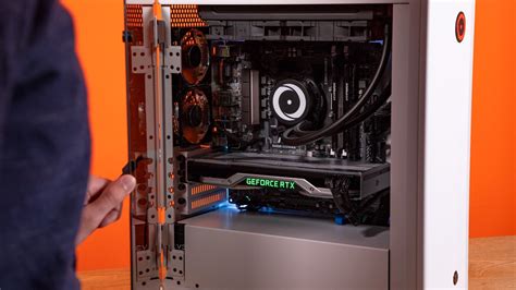 Gaming Computer vs Normal Computer 的图像结果