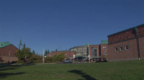 Mukilteo School District grants 97 religious exemptions from COVID-19 ...