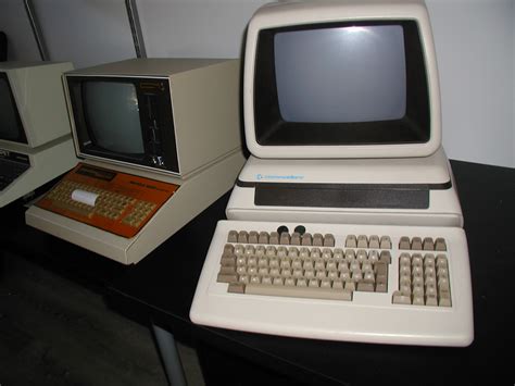 Commodore Computer Display 的图像结果
