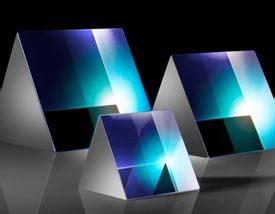 Equilateral Prisms | Edmund Optics