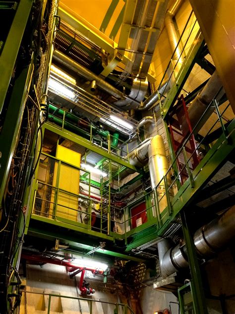 TED-Ed Particle Accelerator 的图像结果