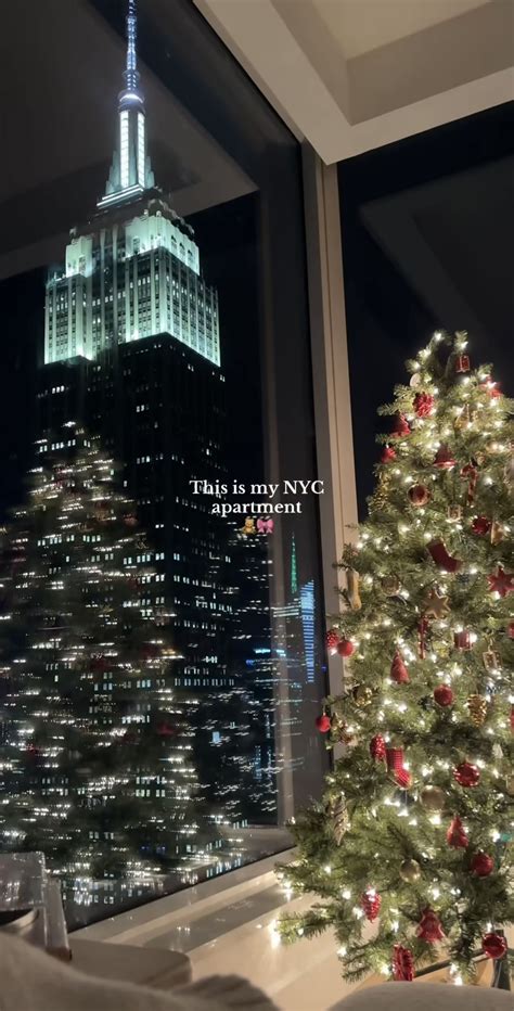 Pin by Rocío Espinosa on Mi vida | Christmas apartment, New york ...