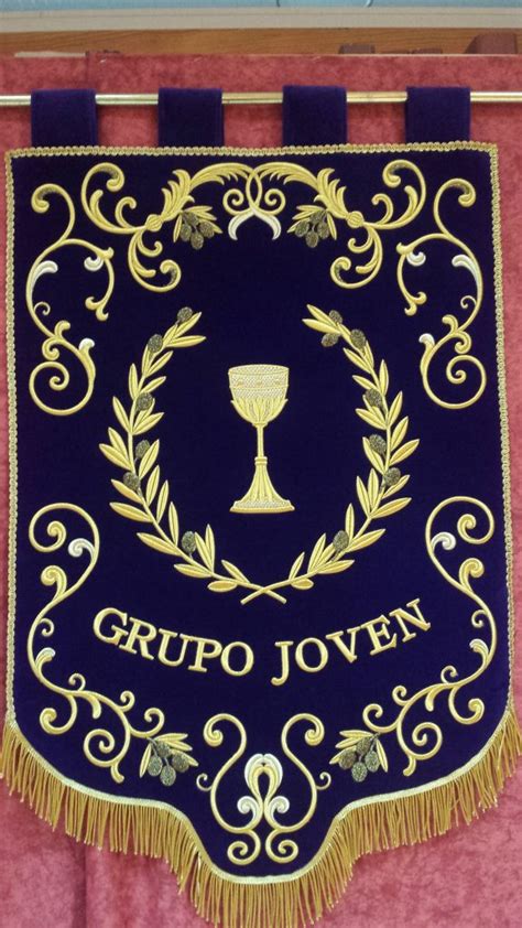 Estandartes religiosos bordados - Bordados Barber