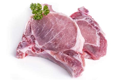 白底生牛肉图片-新鲜的生肉切块素材-高清图片-摄影照片-寻图免费打包下载