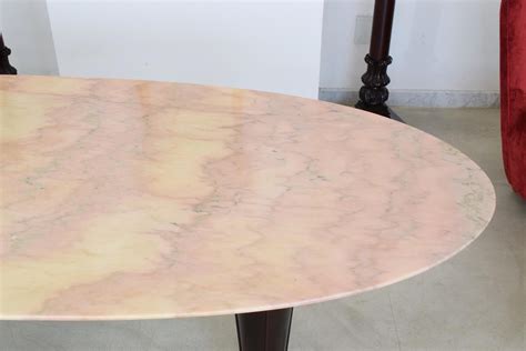 Italian Midcentury Big Oval Marble Dining Table, 1950s For Sale at 1stDibs