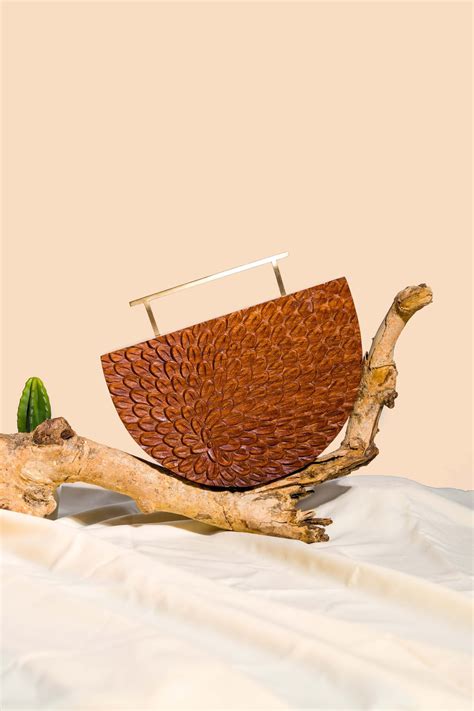 Hand carved Semicircle bag in sheesham wood – Tash Bags