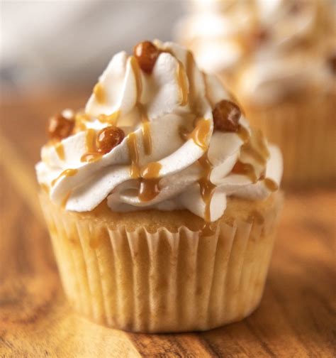 Butterscotch Cupcakes at Best Price | YummyCake