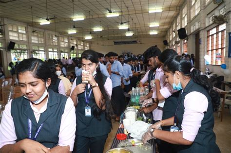 Deva Matha College Kuruvilangad