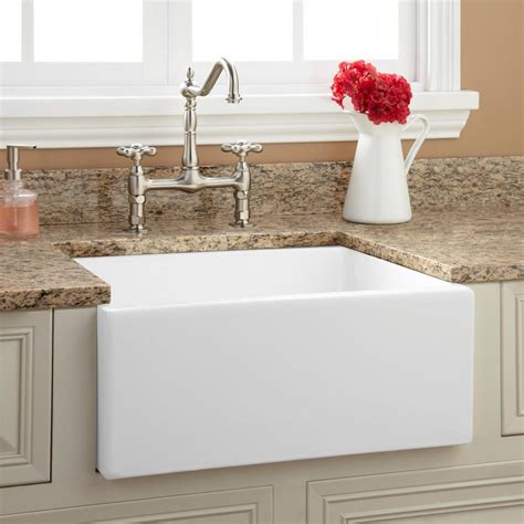 24" Risinger Fireclay Farmhouse Sink - White | Signature Hardware