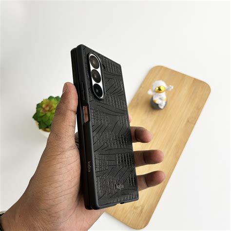 Samsung Galaxy Z Fold 6 Genuine Leather Dark Series GD1 – FRATO