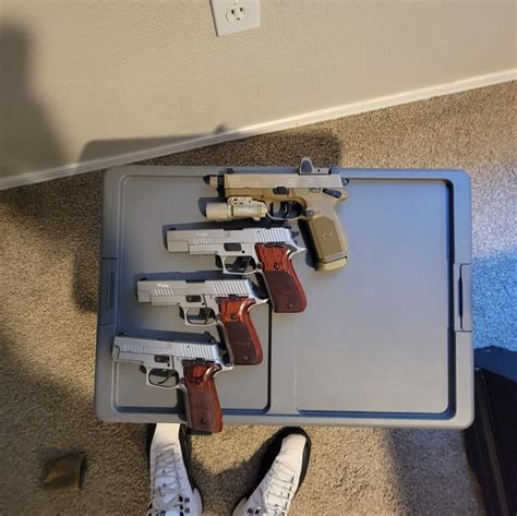 p229 SSE p226 SSE p220 sse fnx45t : r/SigSauer