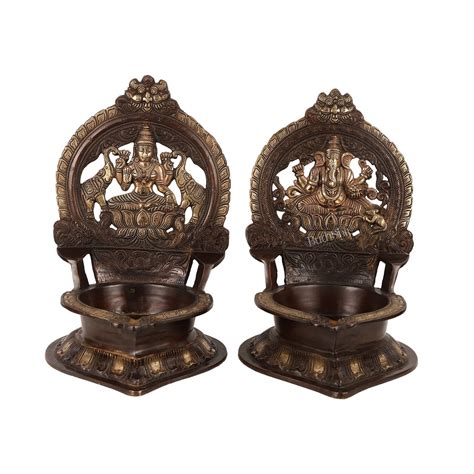 Buy Brass Large-Sized Ganesha and Lakshmi Lamps - 17 Inch - Budhshiv.com