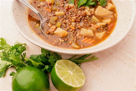 Lentejas (Mexican Lentil Soup) - MOON and spoon and yum