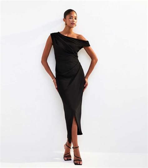 Black Scuba Drop Shoulder Midi Dress | New Look