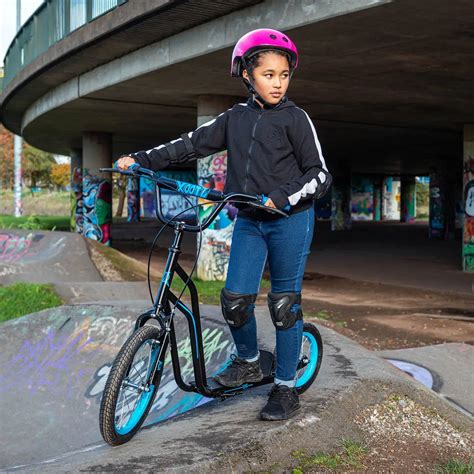 The Scooter Size Guide: Choosing The Right Kids' Scooter