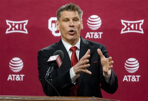 Oklahoma coach Moser adds assistants, support staff | AP News