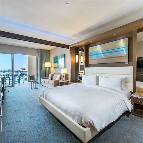 Manhattan Beach Post – Manhattan Beach - a MICHELIN Guide Restaurant