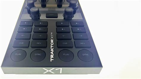 Traktor X1