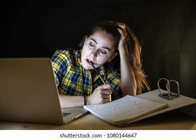 Overworked Student 的图像结果