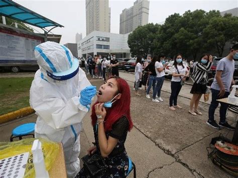 Fearing A Second Wave Wuhan Test All 11 Million Residents For The Covid ...
