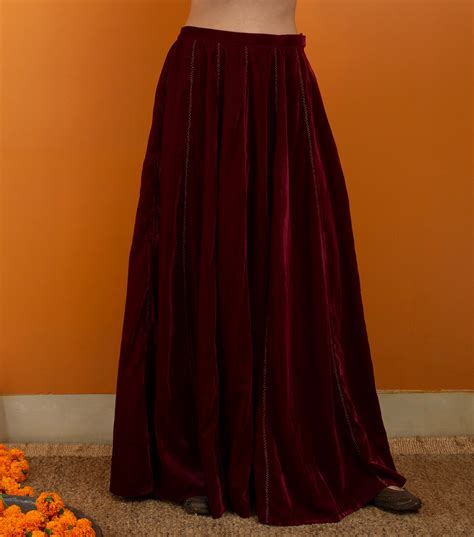 Maroon Zari Embroidered Velvet Skirt – Tulsi Online
